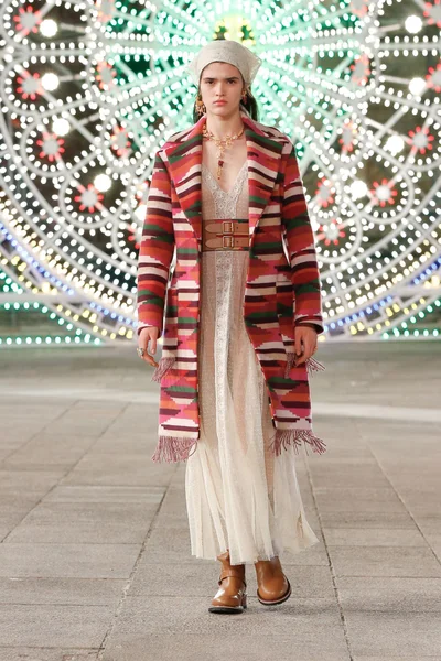 Look 47